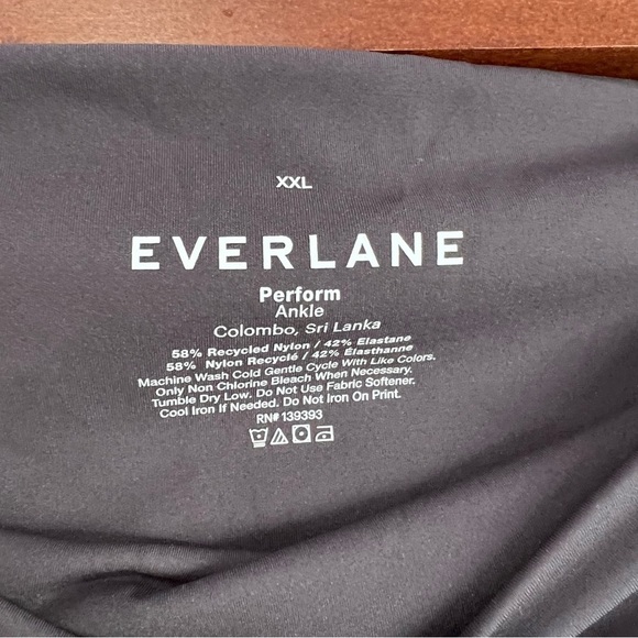 EUC EVERLANE Perform 24/7 Gray Nylon Blend Sustainable Leggings Ankle XXL - Picture 7 of 9